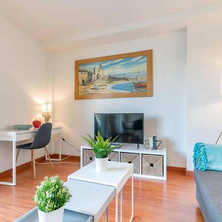 Sant Sebastia Moderno Apartamento A 100 Metros De La Playa Sitges Buitenkant foto